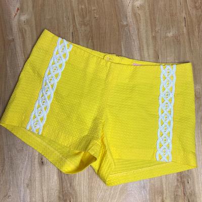 Lilly Pulitzer Shorts | Lilly Pulitzer Liza Shorts Sunglow Yellow Size 00 | Color: White/Yellow | Size: 00
