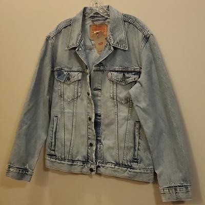 Levi's Jackets & Coats | Levi's Nwt Trucker Patch Jacket Demin Jean Jacket Distressed Size Large | Color: Blue/White | Size: L