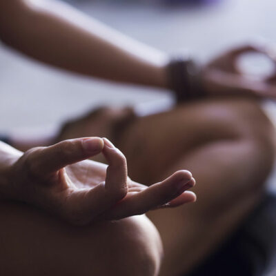 6 simple benefits of meditation
