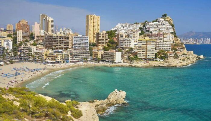 Here’s How You Can Smartly Plan Your Visit To The Beautiful City Of Benidorm