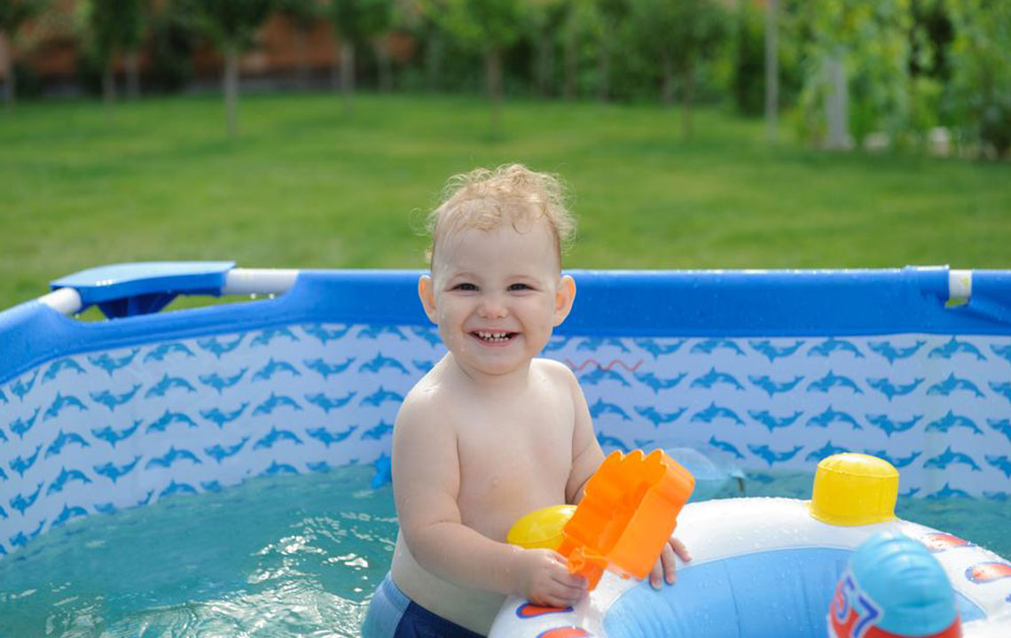 Maintaining your fiberglass swimming pool the right way