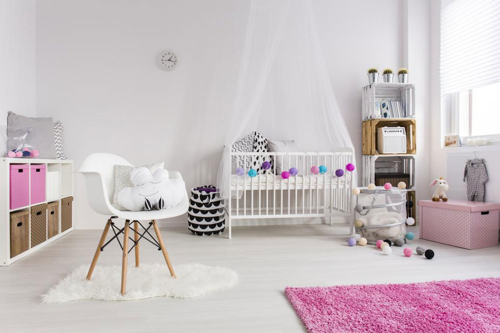 How to choose a crib for a baby