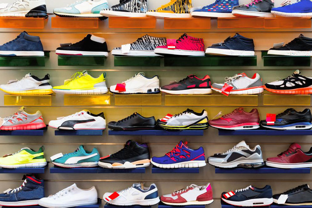 Reasons to buy shoes at Adidas outlets