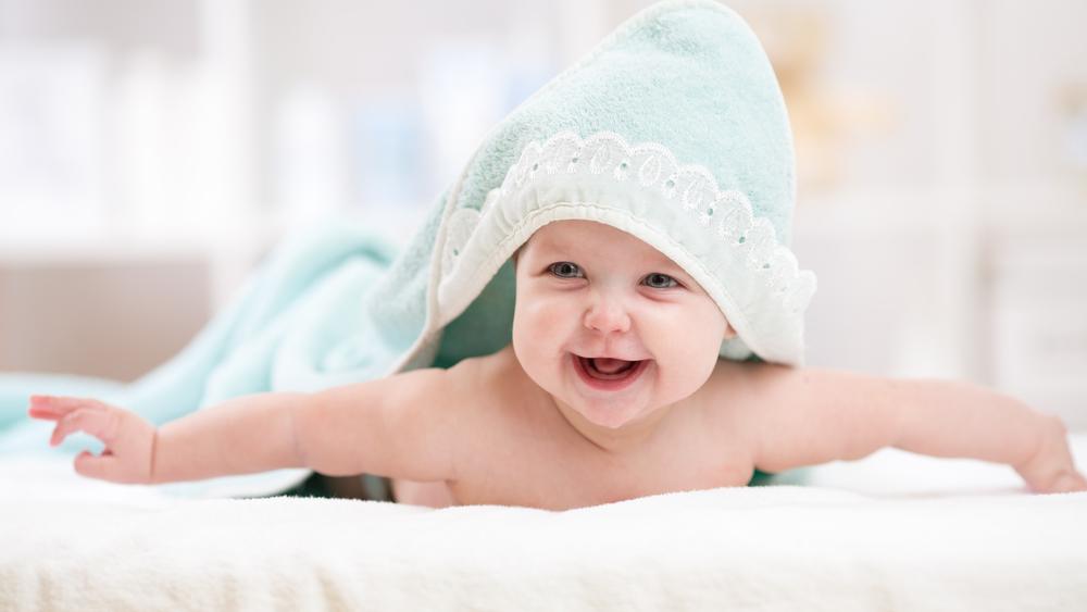 Tips to choose the right bathing products for your baby