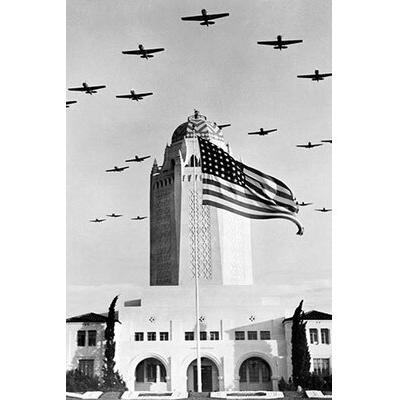 Buyenlarge Flight Training Formation In Texas - Photograph Print in Black/White | 66 H x 44 W x 1.5 D in | Wayfair 0-587-23409-1C4466