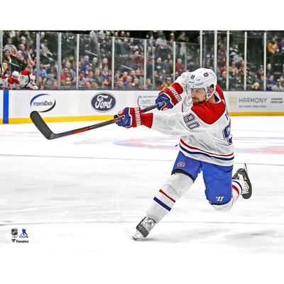 Tomas Tatar Montreal Canadiens Unsigned White Jersey Shooting Photograph