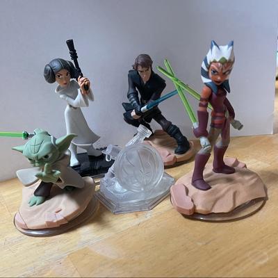 Disney Toys | Disney Infinity Star Wars Characters, World | Color: Red | Size: One Size