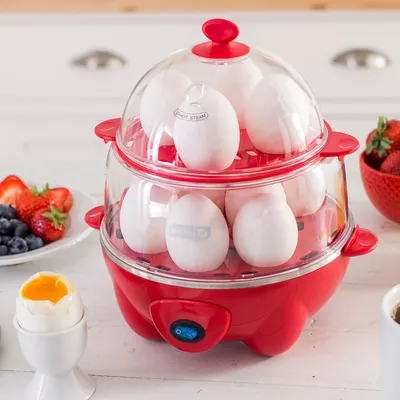 Dash Deluxe 12-Egg Cooker (Red)
