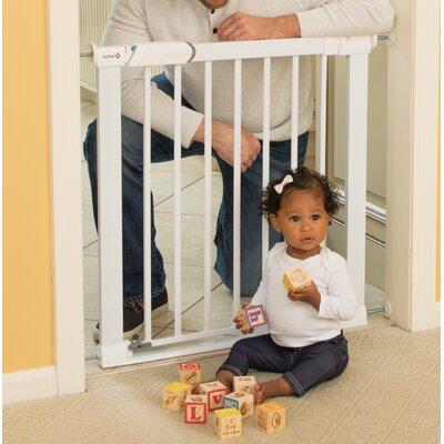Safety 1st Flat Step Safety Gate Metal in White | 30 H x 31.25 W x 1.54 D in | Wayfair GA119WHO1