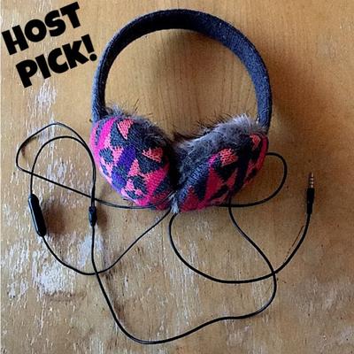 American Eagle Outfitters Headphones | American Eagle Headset Earmuffs *Great Headset!*Mic! *Lightly Used! *Super Cute! | Color: Gray/Pink | Size: Os