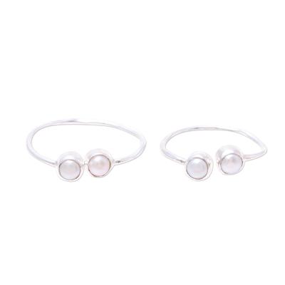 Twin Elegance,'Cultured Pearl Toe Rings Crafted in India'