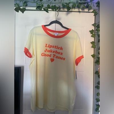 Lularoe Tops | Lularoe Live “Lipstick Jukebox Good Tunes” T Shirt | Color: Cream/Orange | Size: Xxl