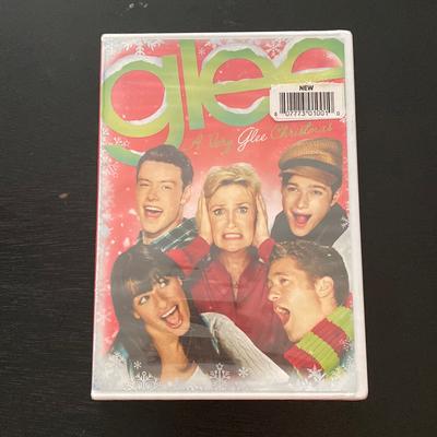 Disney Media | Glee A Very Glee Christmas, Now On Disney + | Color: Red | Size: Os