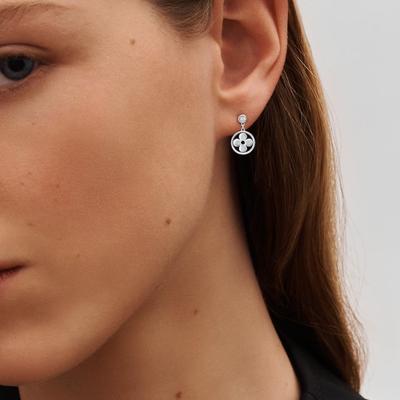 Louis Vuitton Jewelry | Louis Vuitton Idylle Blossom Ear Stud, White Gold And Diamond | Color: Silver | Size: Os