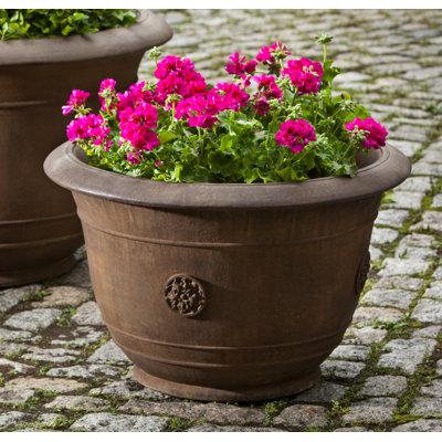 One Allium Way® Leocadia Cast Stone Pot Planter Concrete in White Brown, Size 28.25 D in | Wayfair 06D4469463A44AFAA1A9857BA754E0BB