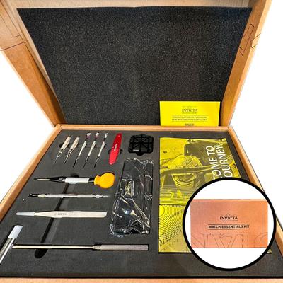 Invicta Watch Essentials Kit (ITK-005-SET)