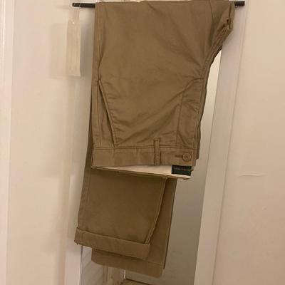 J. Crew Pants | J.Crew Men’s Khaki Chinos Straight Fit | Color: Tan | Size: 32x30
