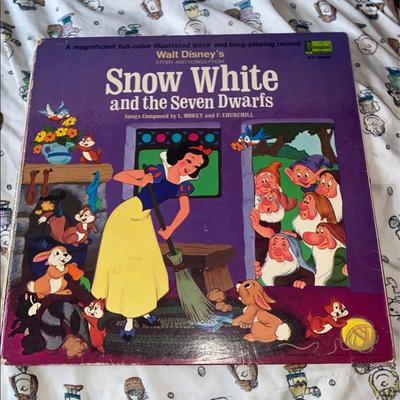 Disney Media | Extremely Rare Vintage Snow White And The Seven Dwarfs Book & Vinyl Record | Color: Purple | Size: Os