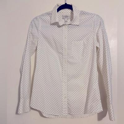 J. Crew Tops | Jcrew Oxford Boyfit Button Down Dot Shirt Size 00.Last Pic Shows Style On Model | Color: Black/White | Size: 00